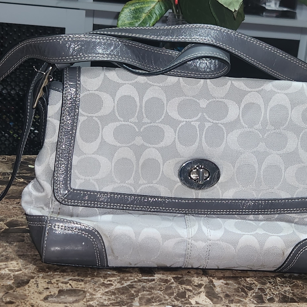 SOLD DEPOP Coach Gray and Cream Shoulder Bag